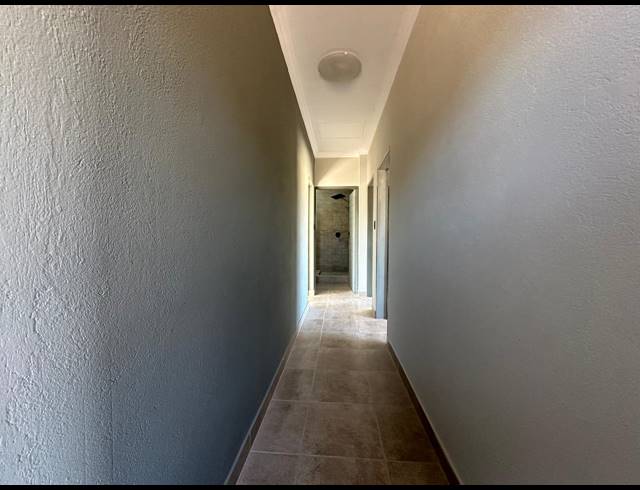 3 BEDROOM SECTIONAL TITLE FOR SALE IN WATERVAL EAST